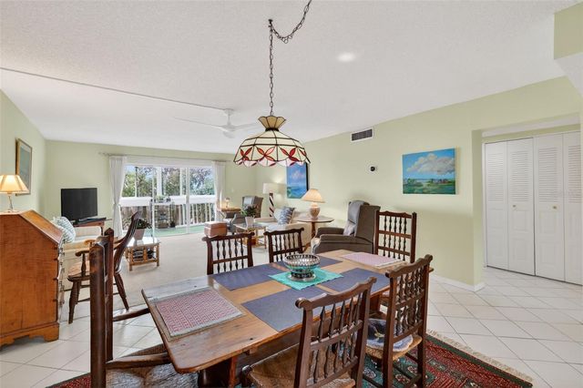 601 N MCDONALD STREET 508, Mount Dora, FL 32757