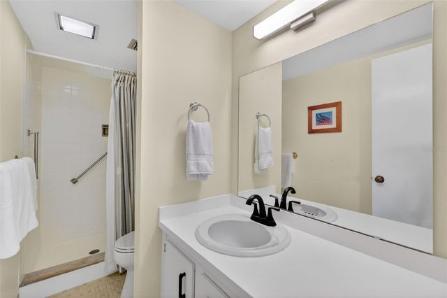 601 N MCDONALD STREET 508, Mount Dora, FL 32757