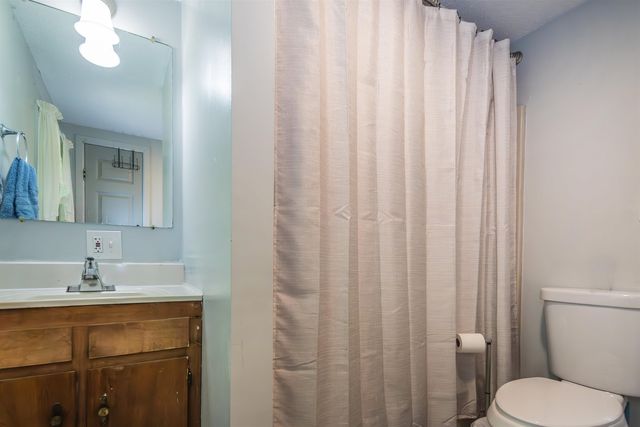 168 & 170 Brenda Road, Clarendon, VT 05759