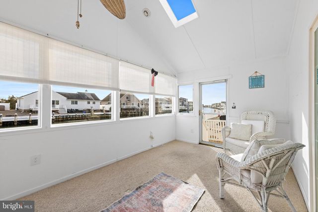 176 PETER RD, Manahawkin, NJ 08050