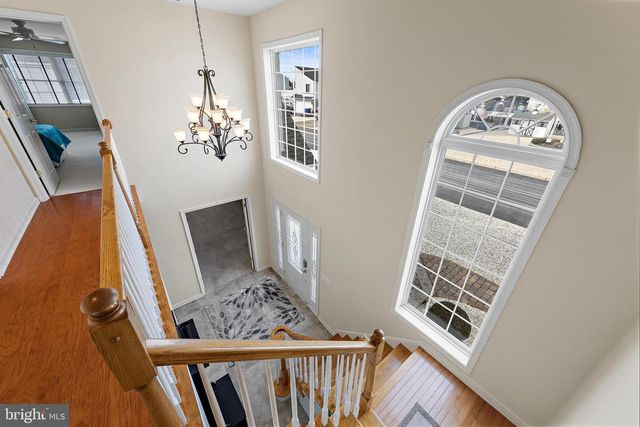 176 PETER RD, Manahawkin, NJ 08050