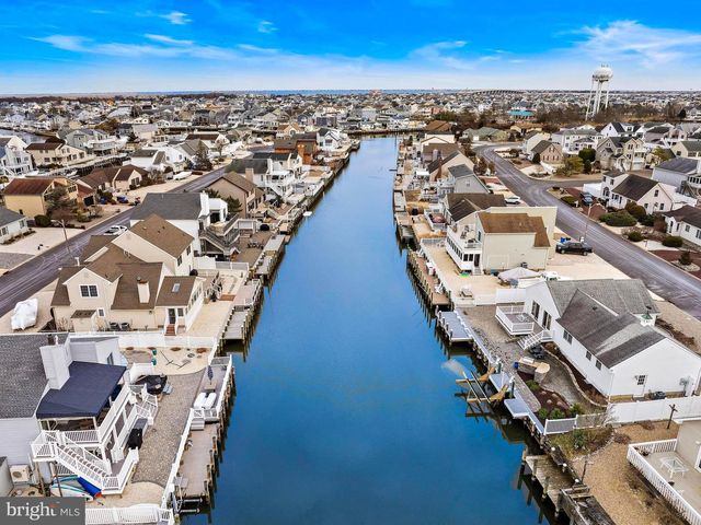 176 PETER RD, Manahawkin, NJ 08050