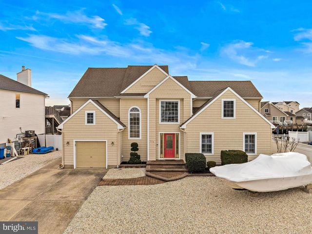 176 PETER RD, Manahawkin, NJ 08050