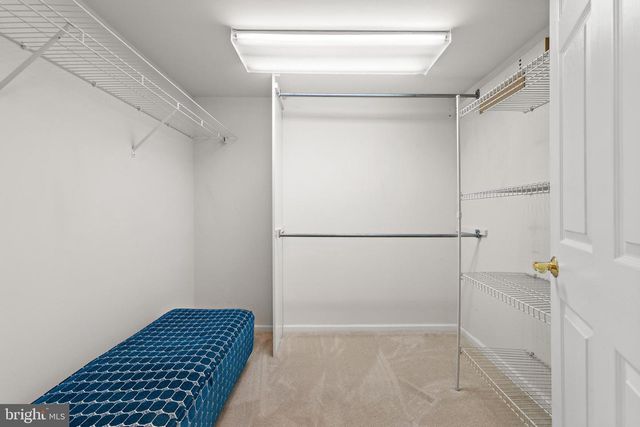 176 PETER RD, Manahawkin, NJ 08050