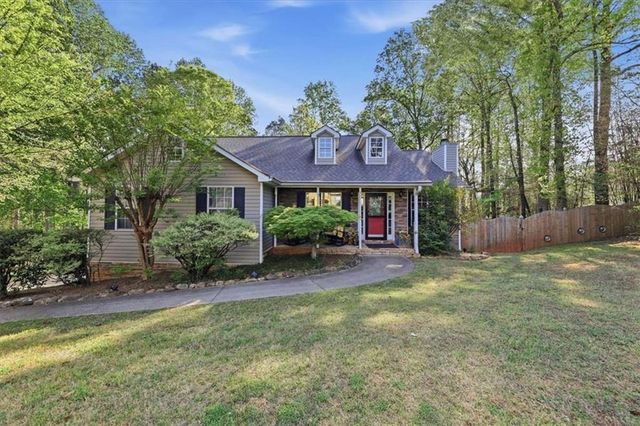 115 Oak Crest Ln, Dallas, GA 30132