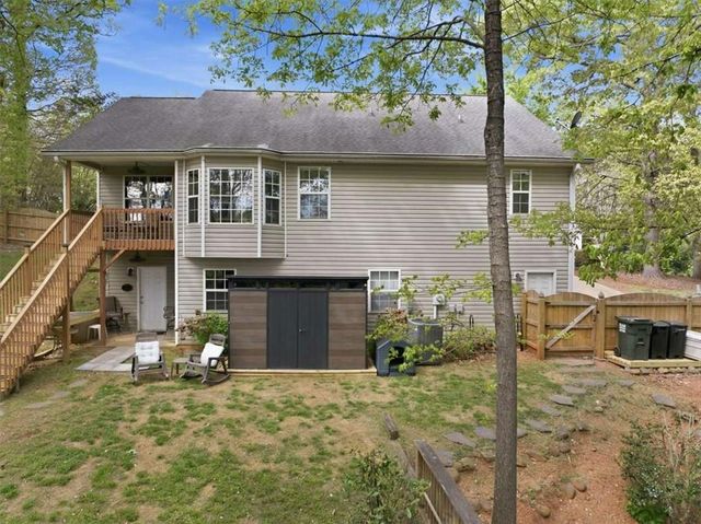 115 Oak Crest Ln, Dallas, GA 30132