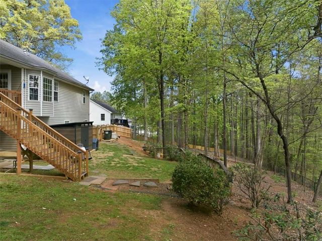 115 Oak Crest Ln, Dallas, GA 30132