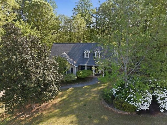 115 Oak Crest Ln, Dallas, GA 30132