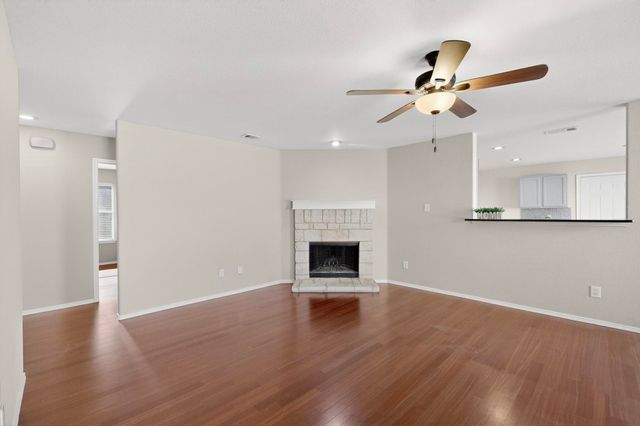 303 Laurel Lane, Fate, TX 75087