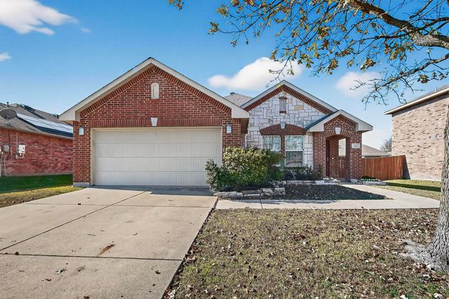 303 Laurel Lane, Fate, TX 75087