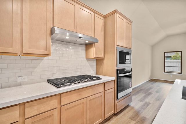 2411 Hazel Berry Street, Manvel, TX 77578