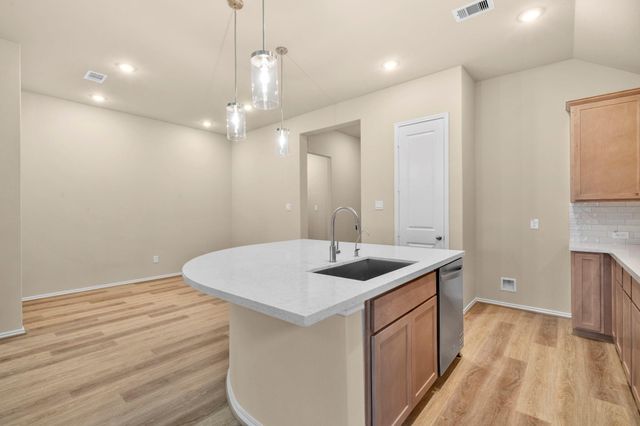 2411 Hazel Berry Street, Manvel, TX 77578