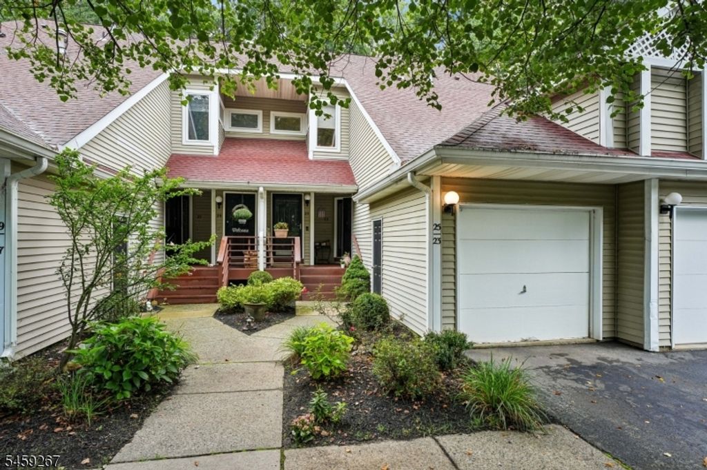 25 Ridgeview Ter, Jefferson Twp., NJ 07438 — photo 2