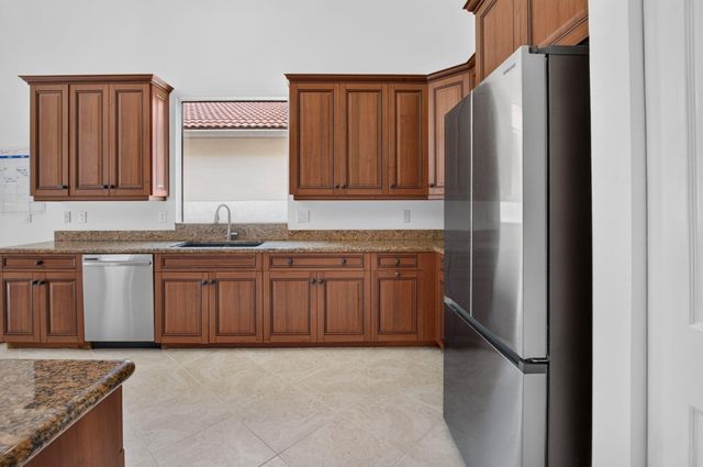 9732 Isles Cay Drive, Delray Beach, FL 33446