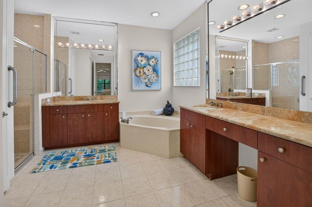 9732 Isles Cay Drive, Delray Beach, FL 33446