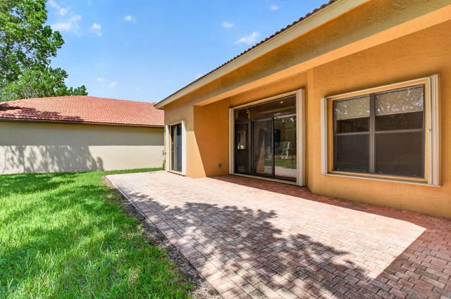 9732 Isles Cay Drive, Delray Beach, FL 33446