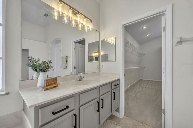1054 LANDVIEW COURT, Orlando, FL 32828