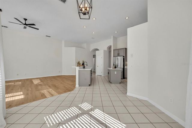 1054 LANDVIEW COURT, Orlando, FL 32828