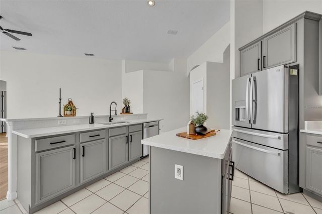 1054 LANDVIEW COURT, Orlando, FL 32828