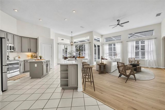 1054 LANDVIEW COURT, Orlando, FL 32828