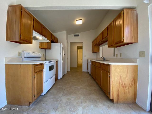 4263 E AGAVE Road, Phoenix, AZ 85044