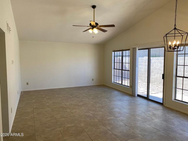 4263 E AGAVE Road, Phoenix, AZ 85044
