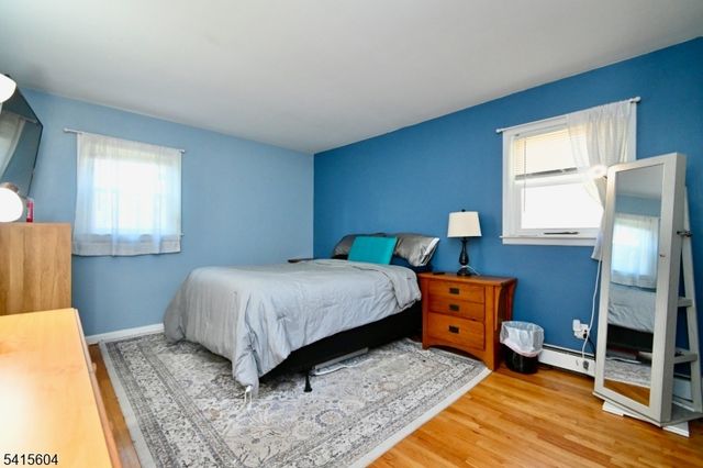 27 Caro Dr, West Milford Twp., NJ 07438