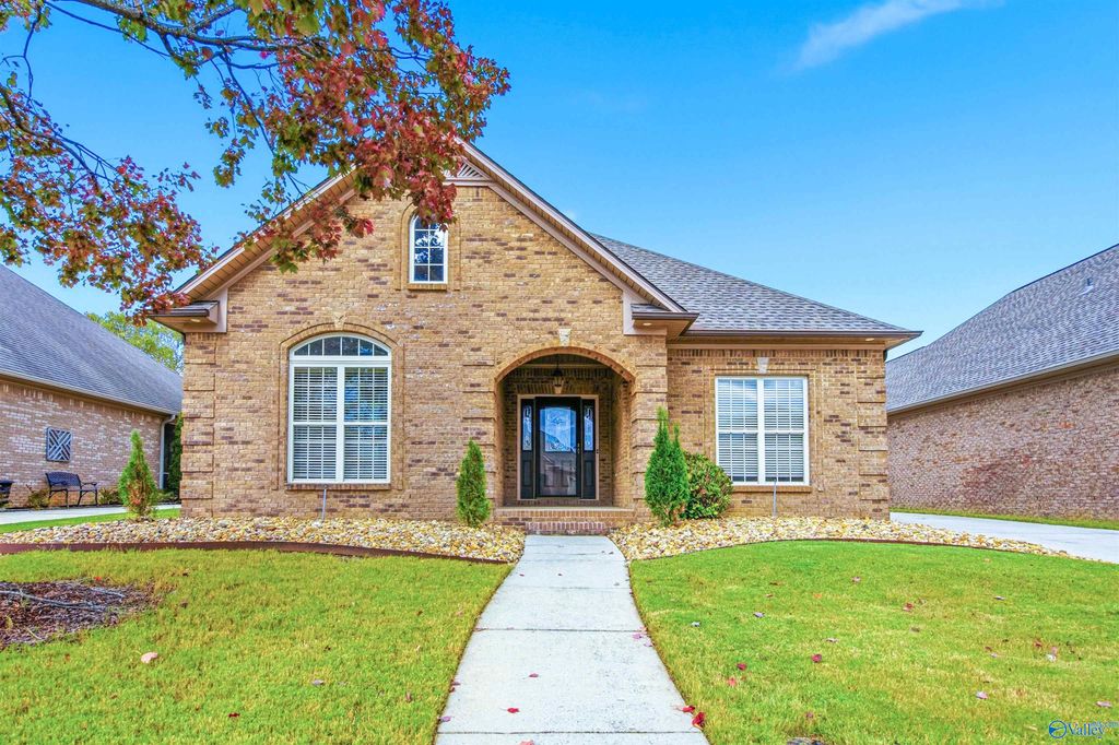 25165 Kingston Drive, Athens, AL 35613