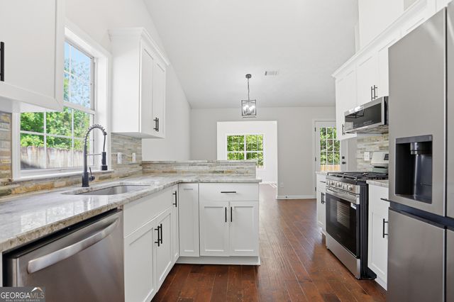 880 Omaha Drive, Norcross, GA 30093