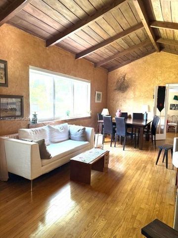 1643 Nethia Dr, Miami, FL 33133