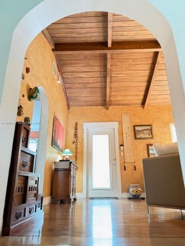 1643 Nethia Dr, Miami, FL 33133