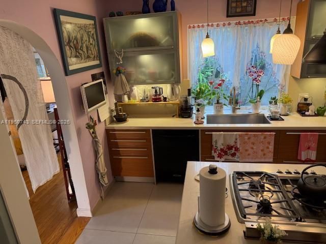 1643 Nethia Dr, Miami, FL 33133