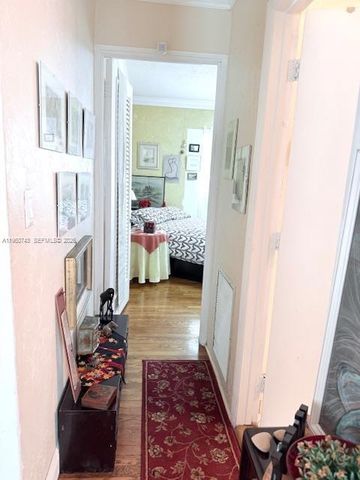 1643 Nethia Dr, Miami, FL 33133