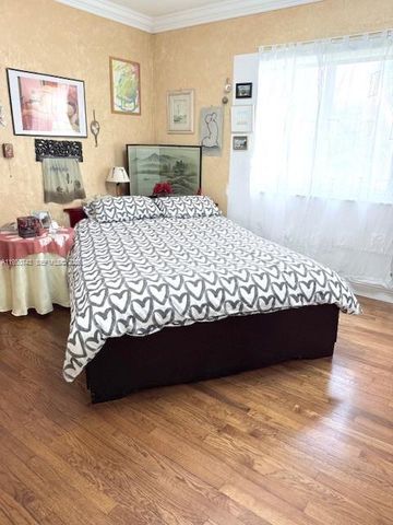 1643 Nethia Dr, Miami, FL 33133