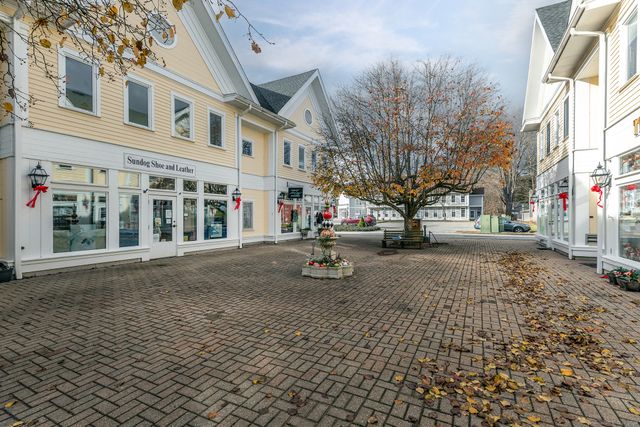 25 North Main Street 5D, Kent, CT 06757