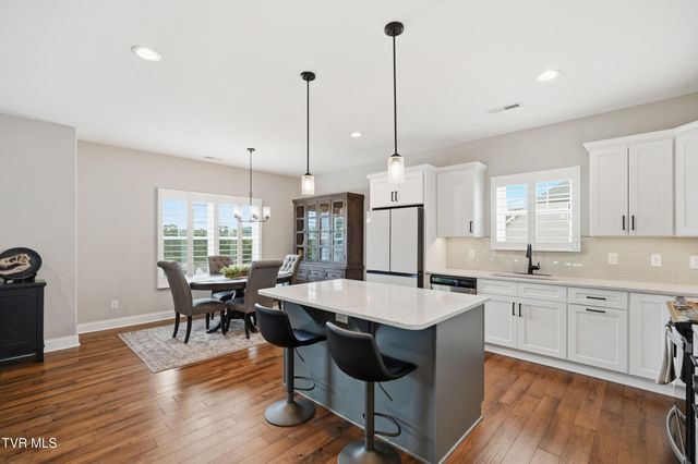 3082 Calton Hill, Kingsport, TN 37664