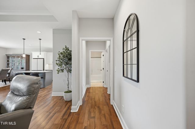 3082 Calton Hill, Kingsport, TN 37664
