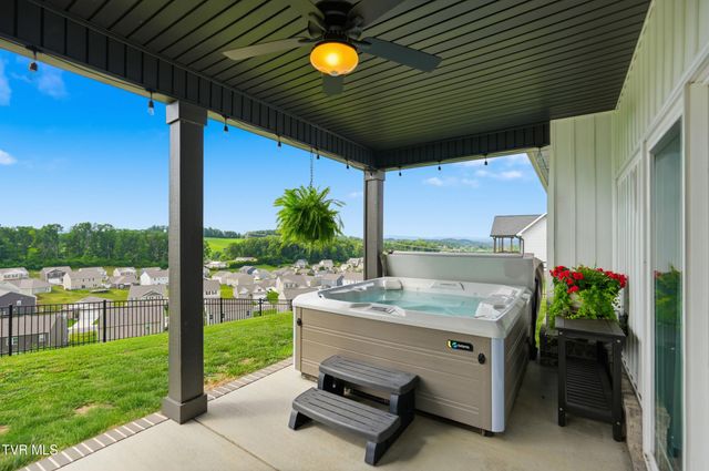 3082 Calton Hill, Kingsport, TN 37664