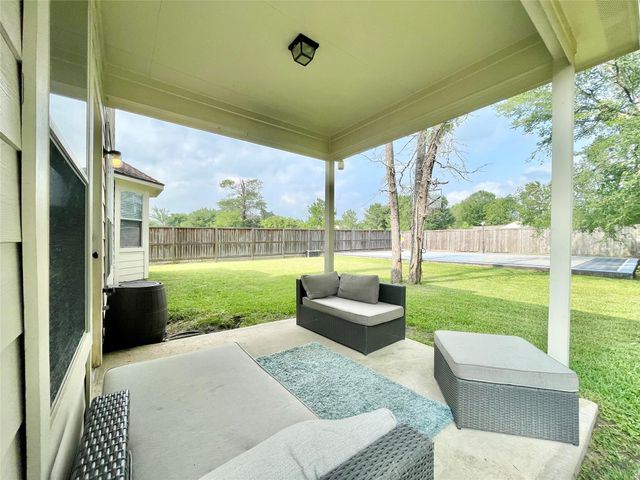 33010 Greenfield Forest Drive, Magnolia, TX 77354