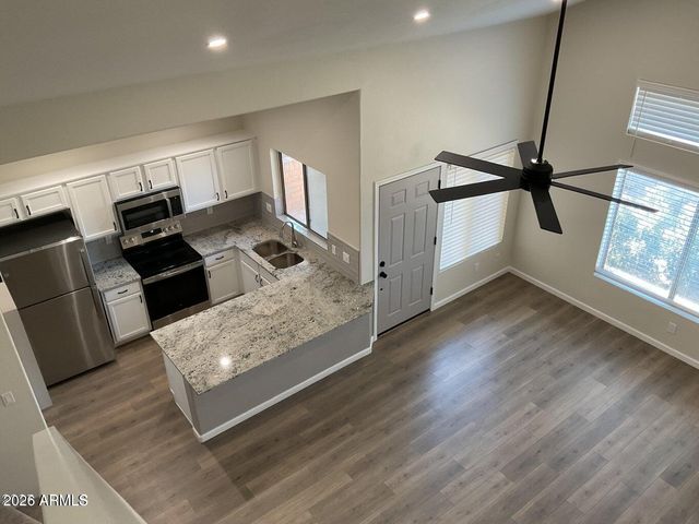 2201 N COMANCHE Drive 1014, Chandler, AZ 85224