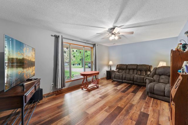 7636 Aladdin Avenue NW, Buffalo, MN 55313