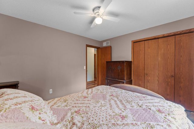 7636 Aladdin Avenue NW, Buffalo, MN 55313