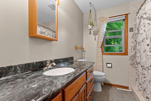 7636 Aladdin Avenue NW, Buffalo, MN 55313