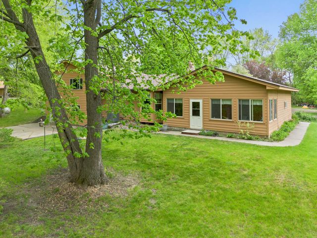 7636 Aladdin Avenue NW, Buffalo, MN 55313