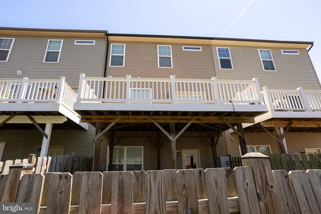 9222 DAWKINS CREST CIR, Bristow, VA 20136