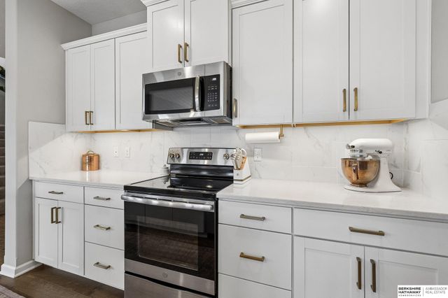 4226 S 214th Street, Elkhorn, NE 68022