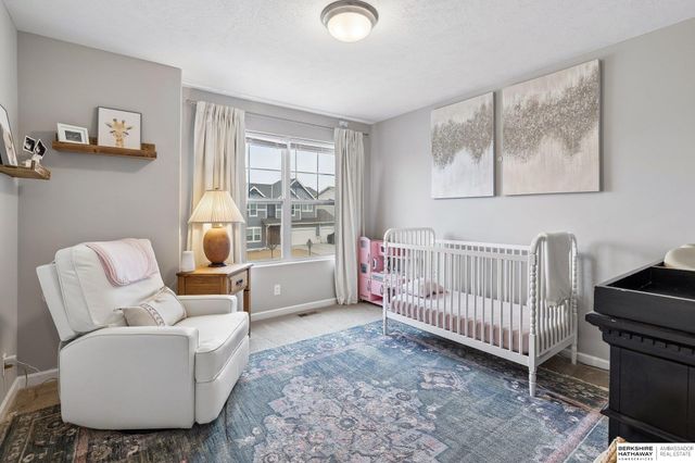 4226 S 214th Street, Elkhorn, NE 68022