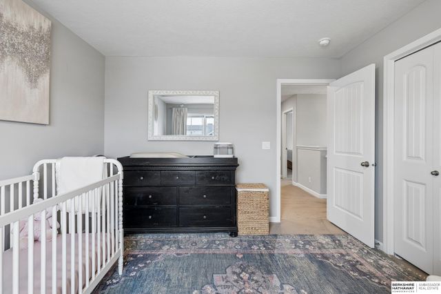 4226 S 214th Street, Elkhorn, NE 68022