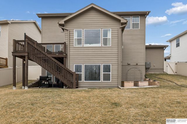 4226 S 214th Street, Elkhorn, NE 68022
