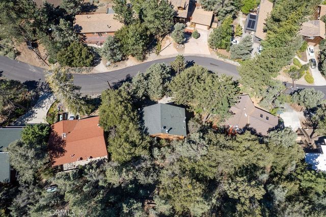 1812 Poplar, Pine Mountain Club, CA 93222